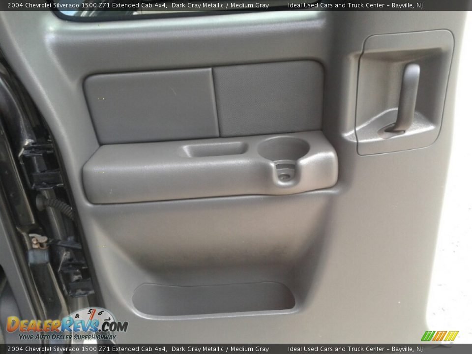 2004 Chevrolet Silverado 1500 Z71 Extended Cab 4x4 Dark Gray Metallic / Medium Gray Photo #22