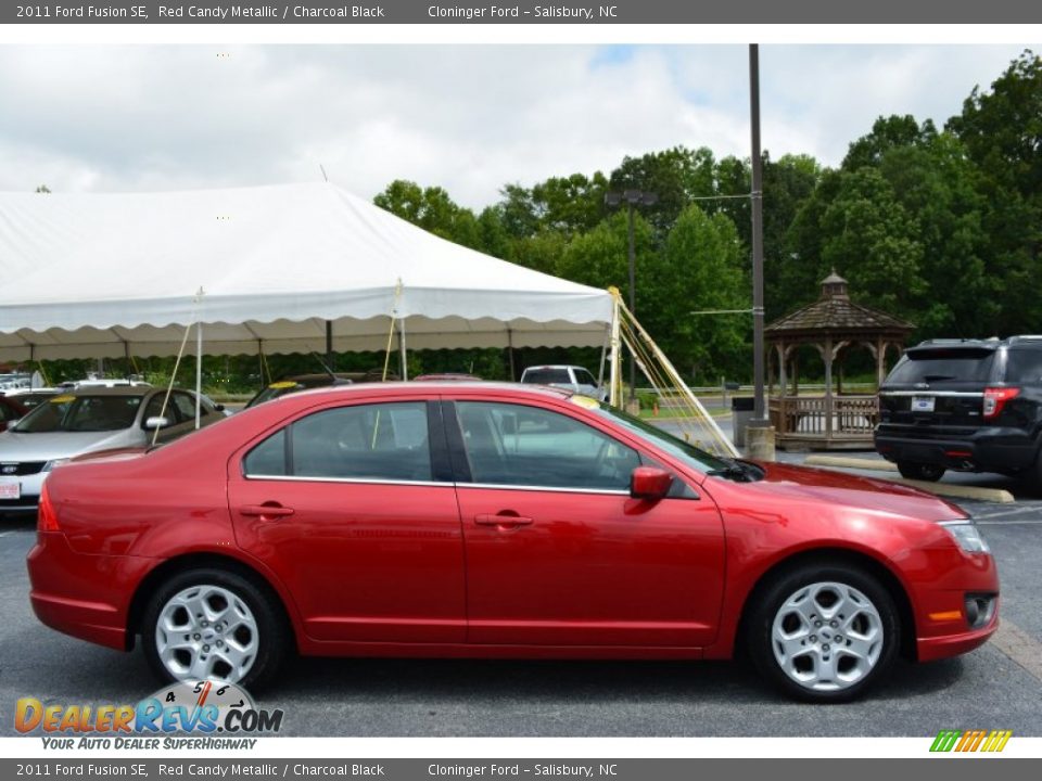 2011 Ford Fusion SE Red Candy Metallic / Charcoal Black Photo #2