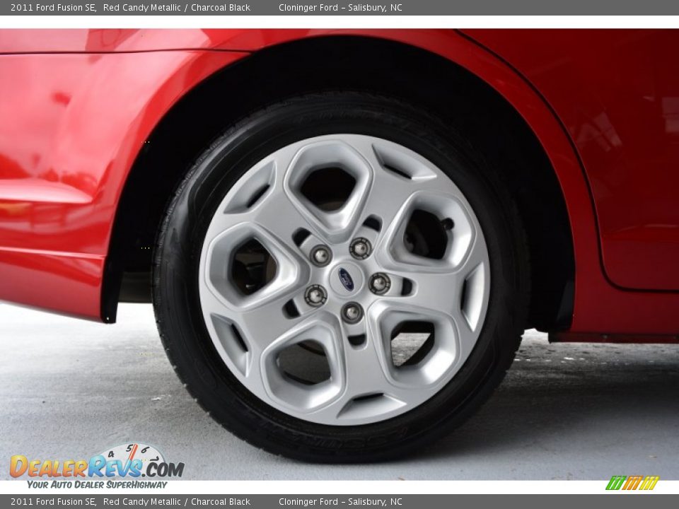 2011 Ford Fusion SE Red Candy Metallic / Charcoal Black Photo #8