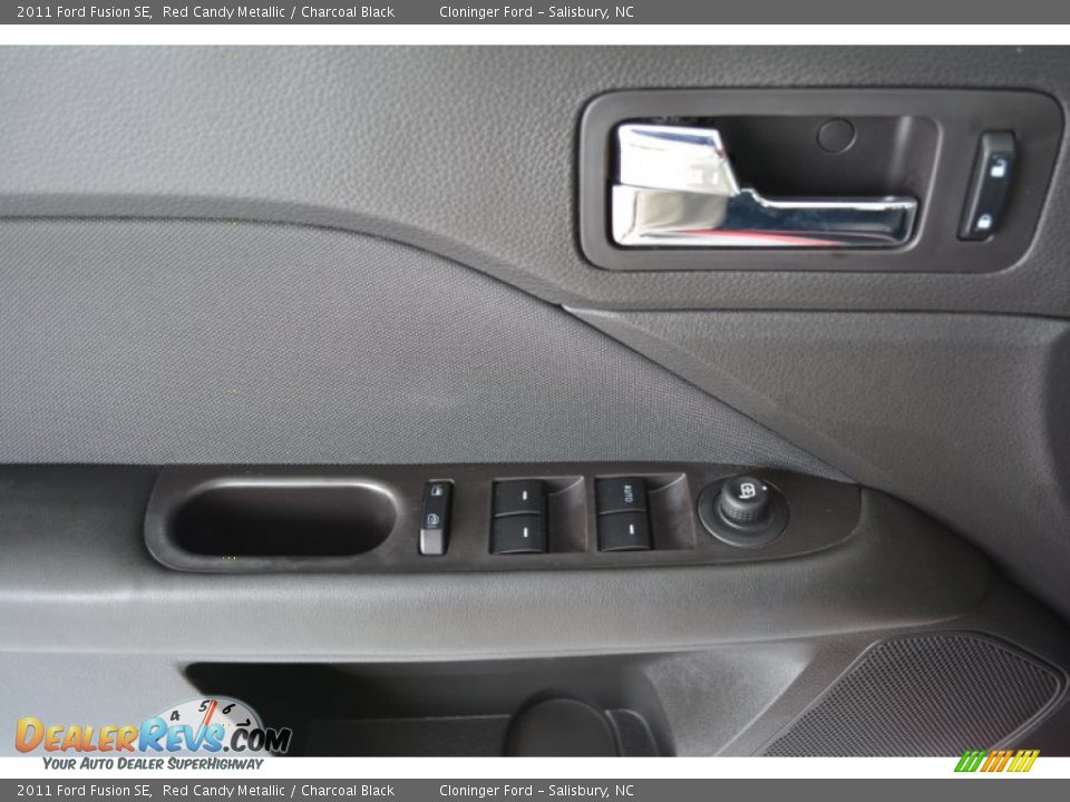 2011 Ford Fusion SE Red Candy Metallic / Charcoal Black Photo #9