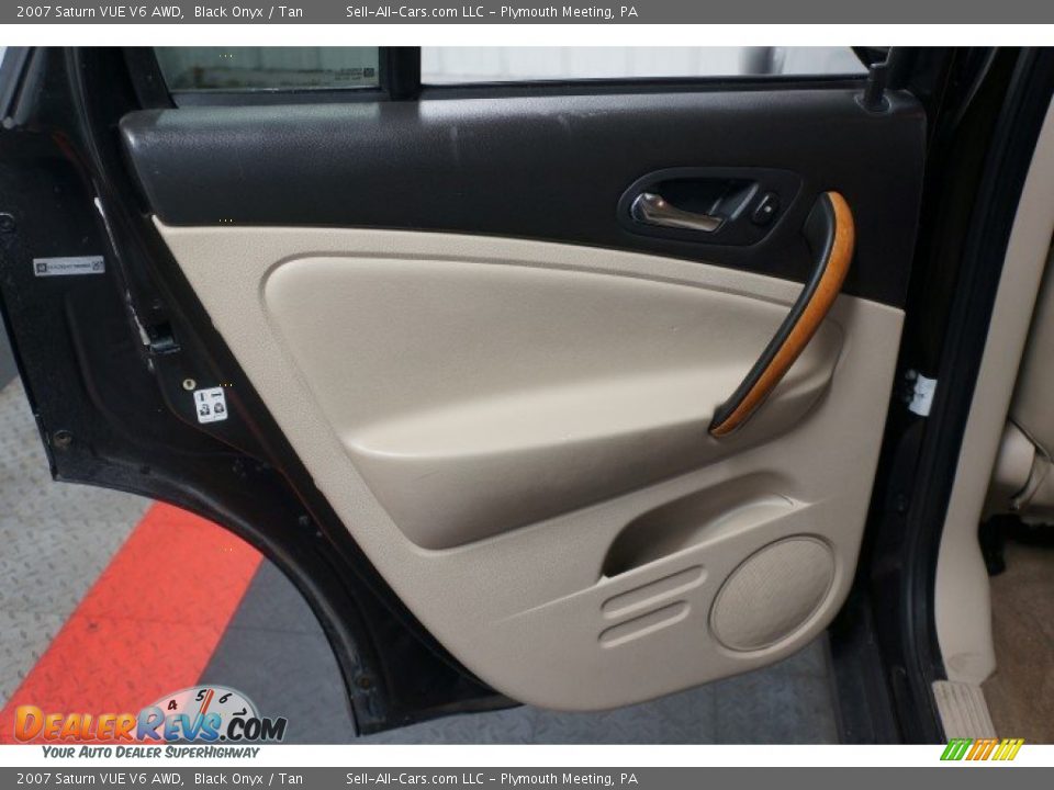 2007 Saturn VUE V6 AWD Black Onyx / Tan Photo #14