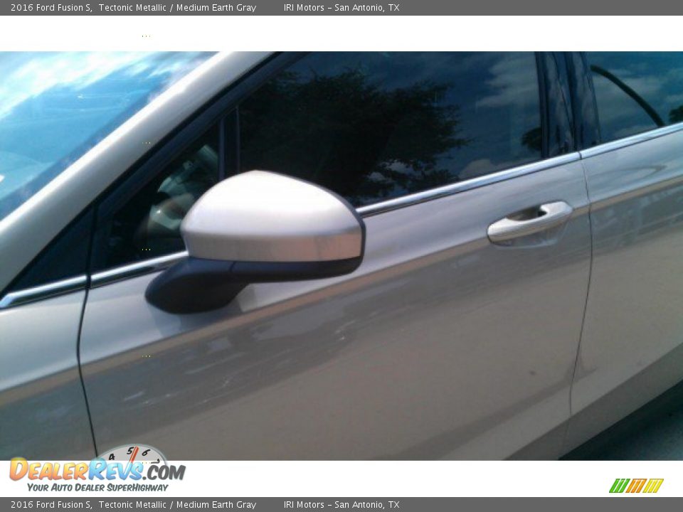 2016 Ford Fusion S Tectonic Metallic / Medium Earth Gray Photo #6