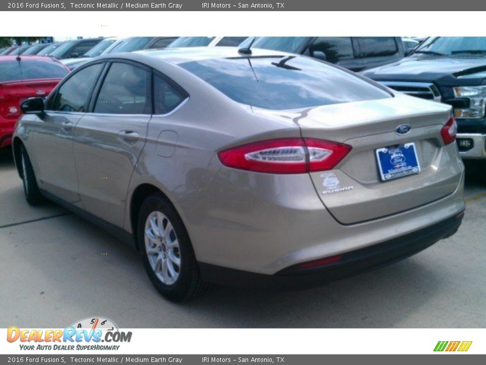 2016 Ford Fusion S Tectonic Metallic / Medium Earth Gray Photo #7