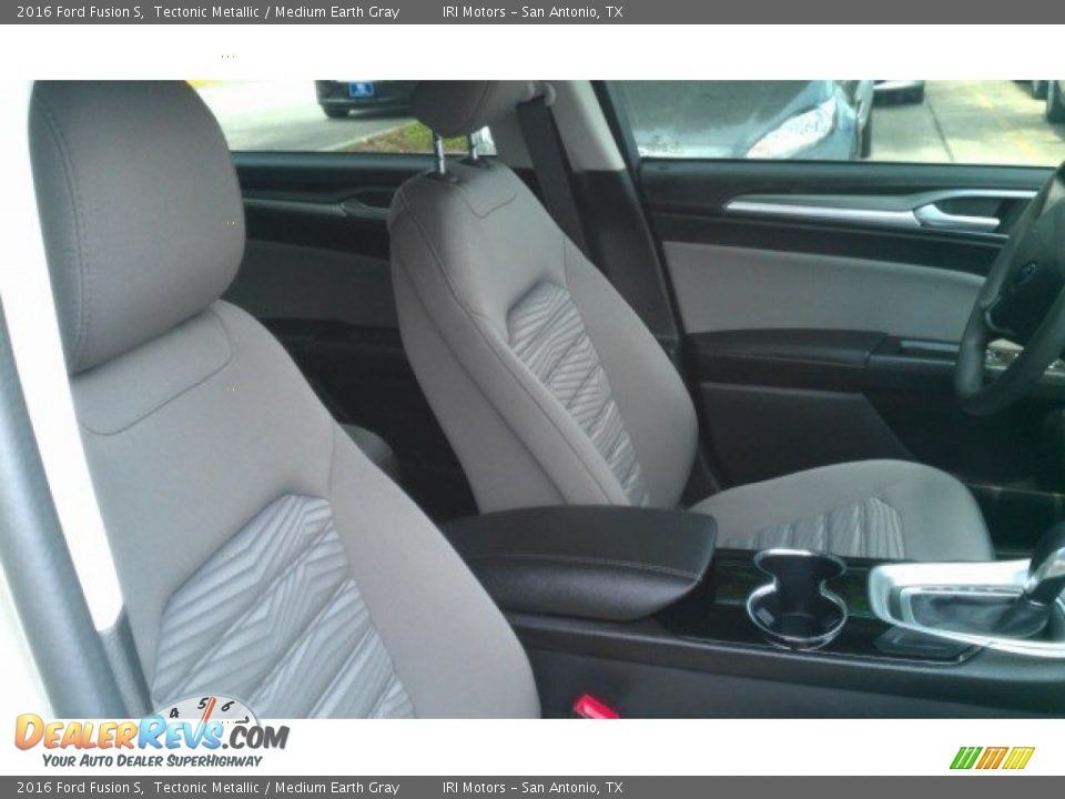 2016 Ford Fusion S Tectonic Metallic / Medium Earth Gray Photo #18