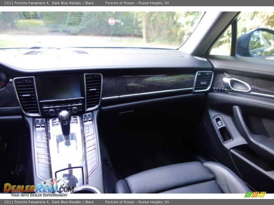 2011 Porsche Panamera 4 Dark Blue Metallic / Black Photo #17