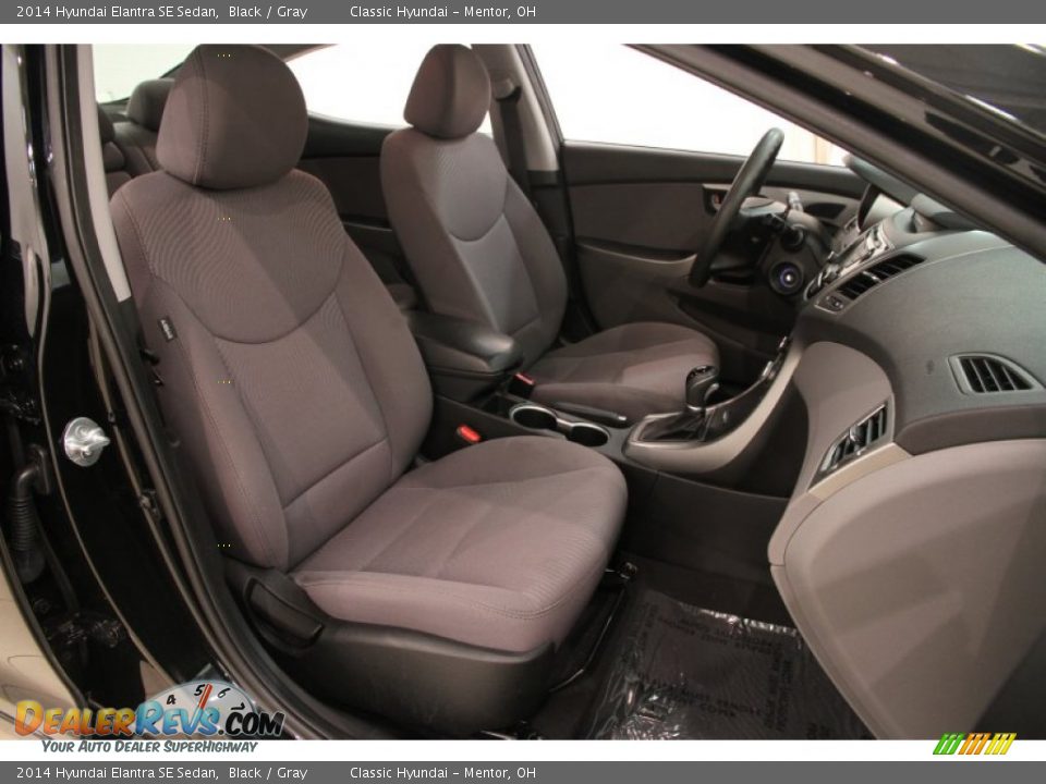 2014 Hyundai Elantra SE Sedan Black / Gray Photo #12