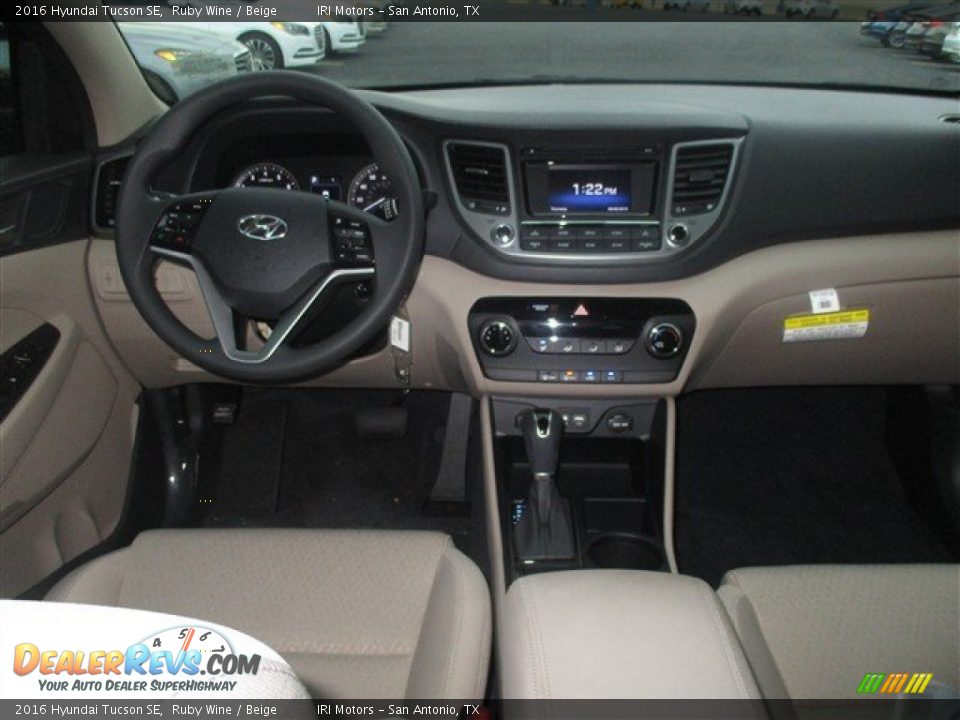 2016 Hyundai Tucson SE Ruby Wine / Beige Photo #12