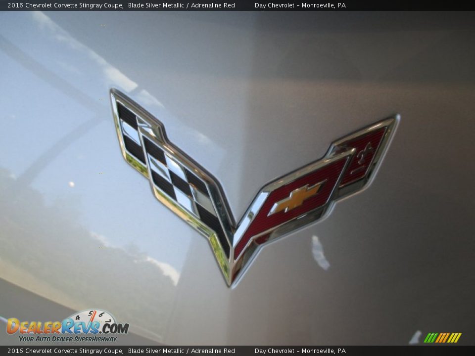 2016 Chevrolet Corvette Stingray Coupe Logo Photo #8