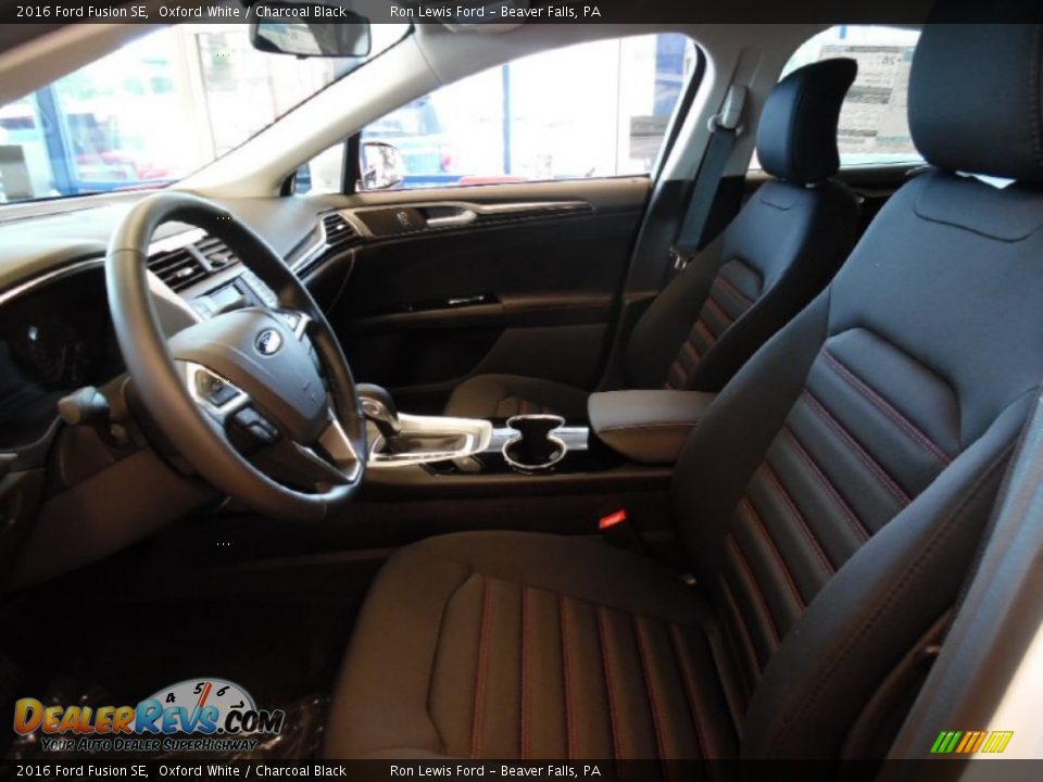 2016 Ford Fusion SE Oxford White / Charcoal Black Photo #10