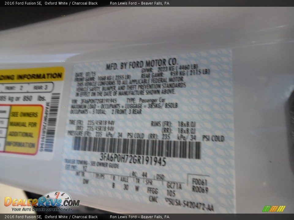 2016 Ford Fusion SE Oxford White / Charcoal Black Photo #14