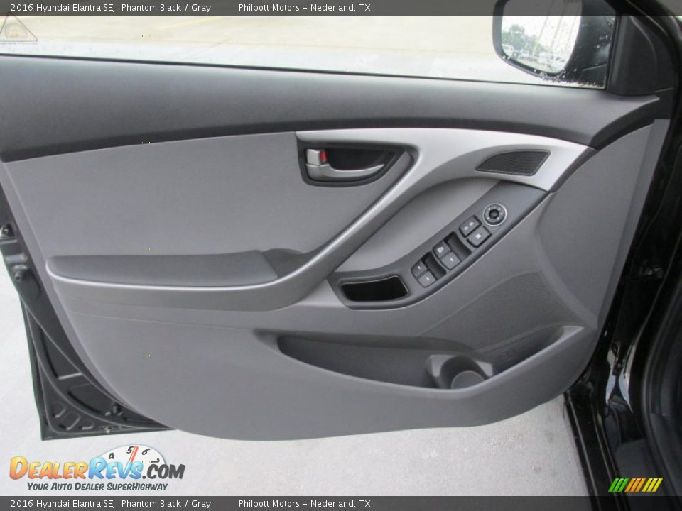 2016 Hyundai Elantra SE Phantom Black / Gray Photo #19