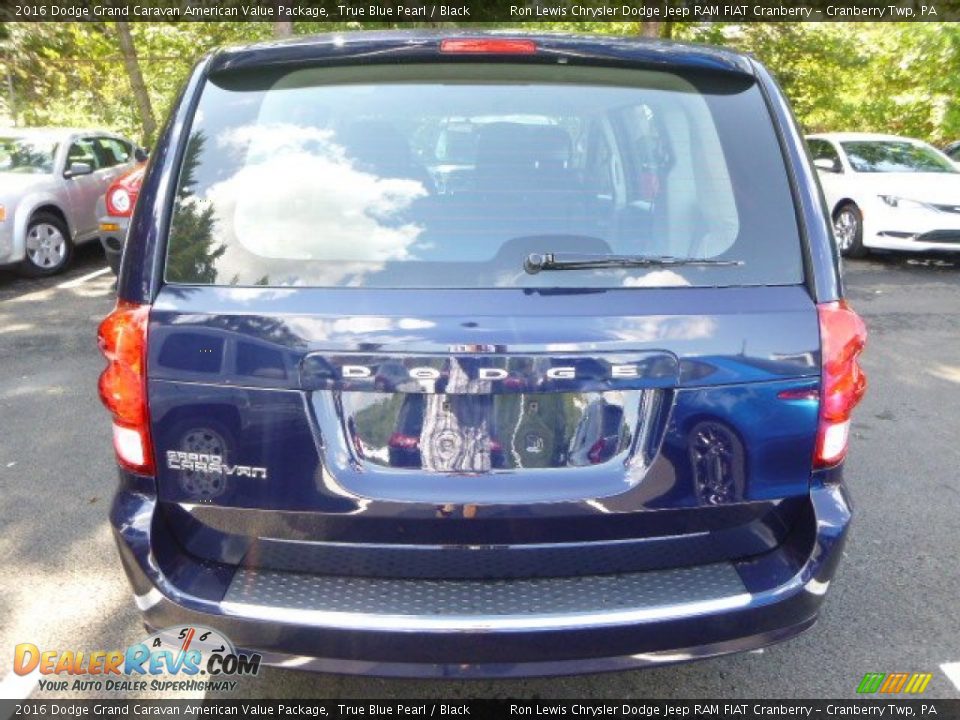 2016 Dodge Grand Caravan American Value Package True Blue Pearl / Black Photo #6