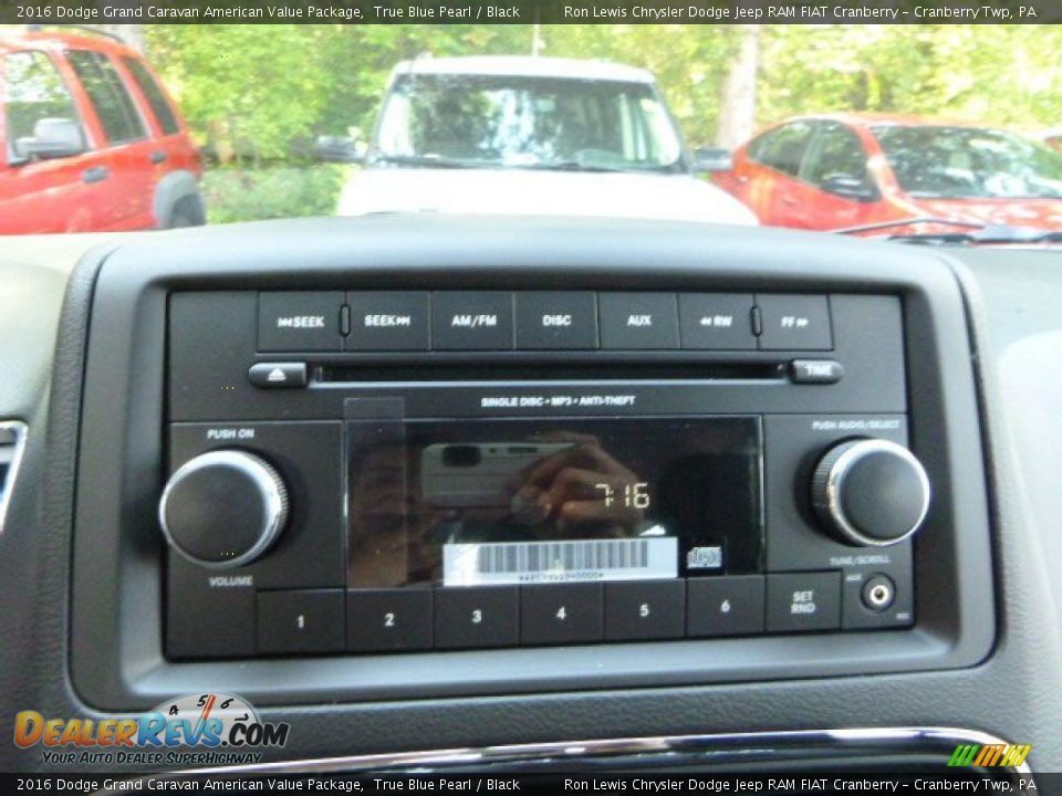 2016 Dodge Grand Caravan American Value Package True Blue Pearl / Black Photo #16