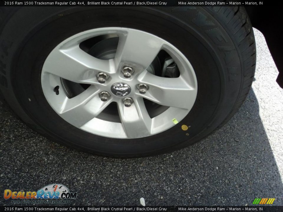 2016 Ram 1500 Tradesman Regular Cab 4x4 Brilliant Black Crystal Pearl / Black/Diesel Gray Photo #10