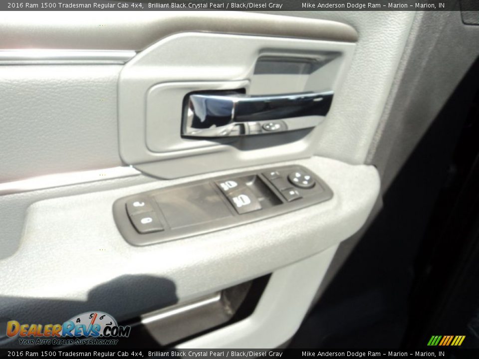 2016 Ram 1500 Tradesman Regular Cab 4x4 Brilliant Black Crystal Pearl / Black/Diesel Gray Photo #11
