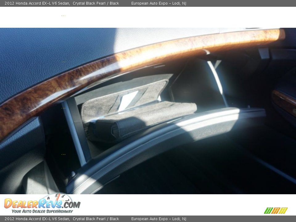 2012 Honda Accord EX-L V6 Sedan Crystal Black Pearl / Black Photo #31