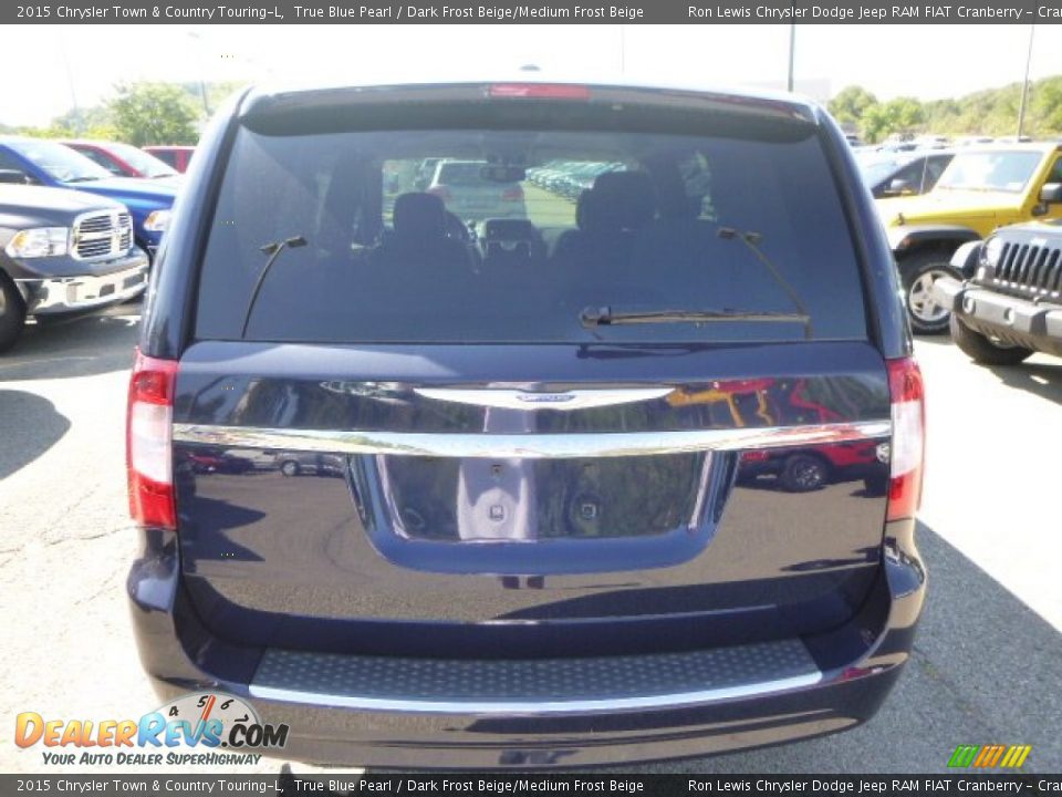 2015 Chrysler Town & Country Touring-L True Blue Pearl / Dark Frost Beige/Medium Frost Beige Photo #7