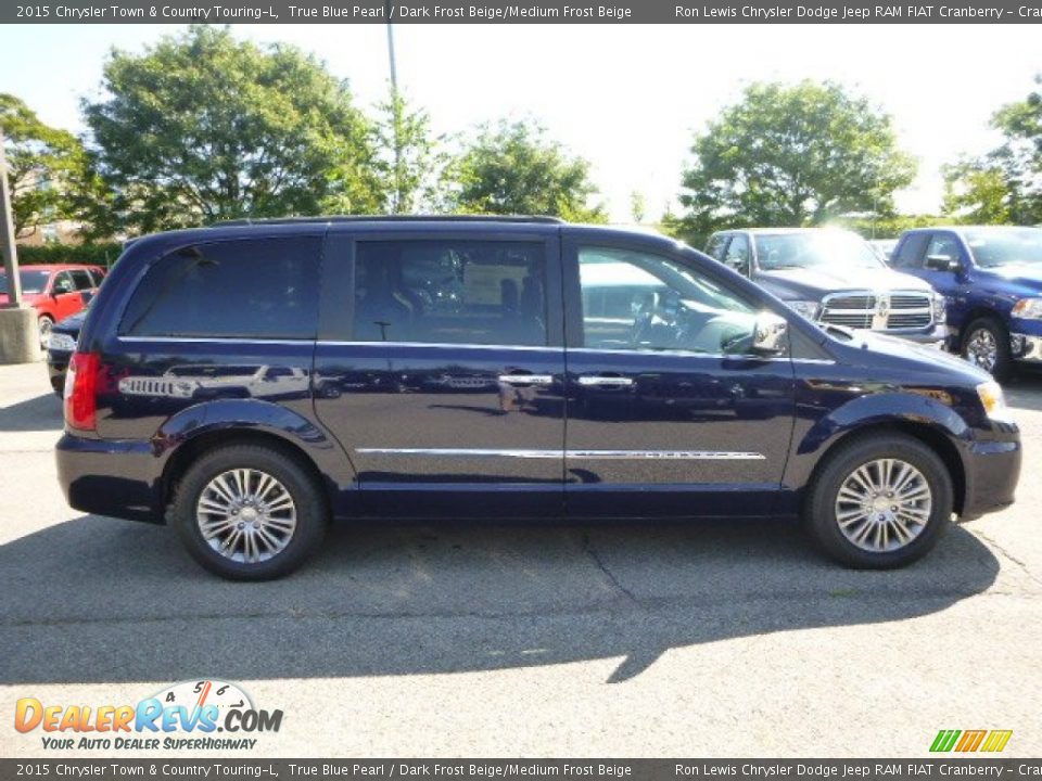 2015 Chrysler Town & Country Touring-L True Blue Pearl / Dark Frost Beige/Medium Frost Beige Photo #9