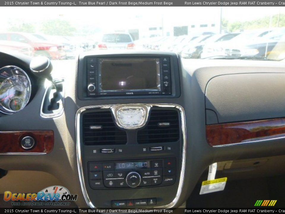 2015 Chrysler Town & Country Touring-L True Blue Pearl / Dark Frost Beige/Medium Frost Beige Photo #16