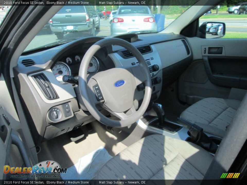 2010 Ford Focus SE Sedan Ebony Black / Medium Stone Photo #10