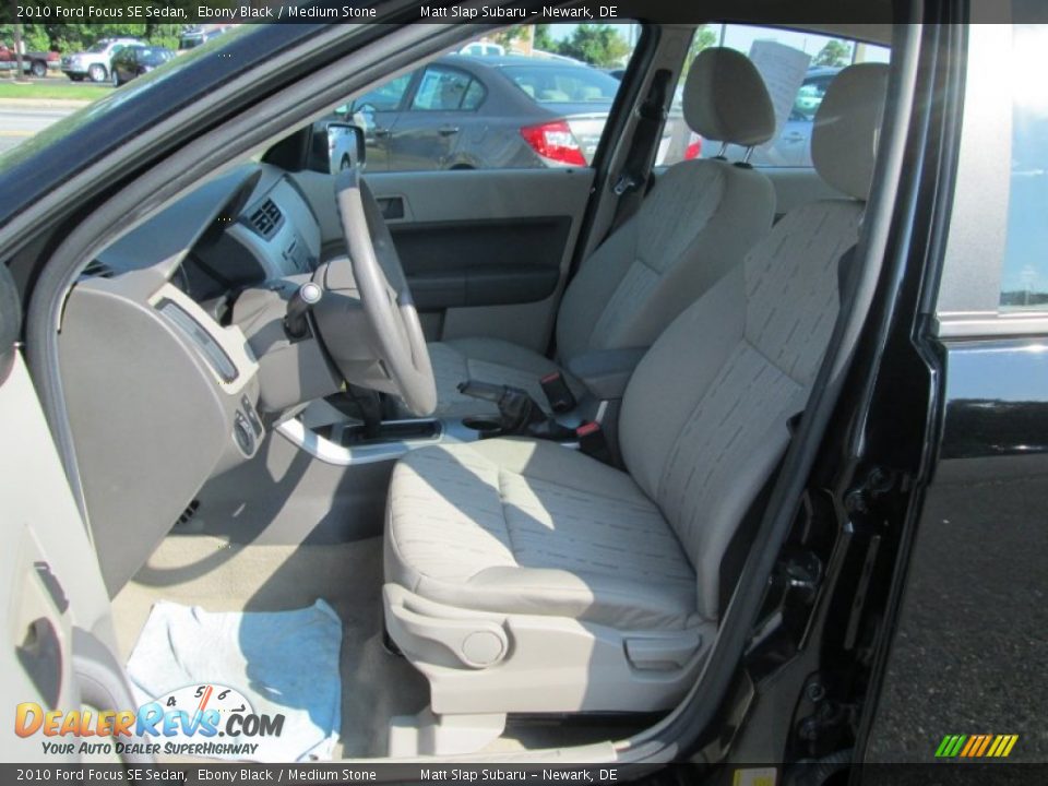 2010 Ford Focus SE Sedan Ebony Black / Medium Stone Photo #11