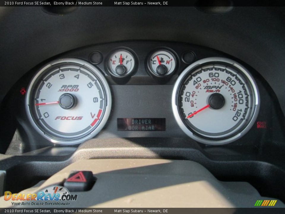 2010 Ford Focus SE Sedan Ebony Black / Medium Stone Photo #26