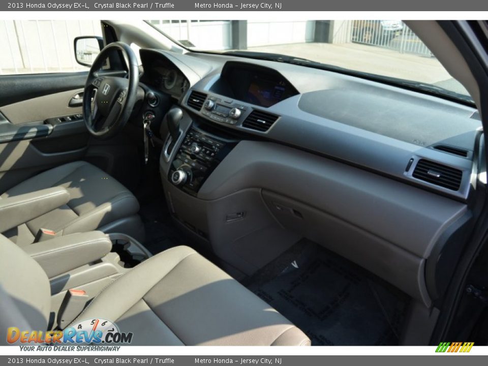 2013 Honda Odyssey EX-L Crystal Black Pearl / Truffle Photo #25