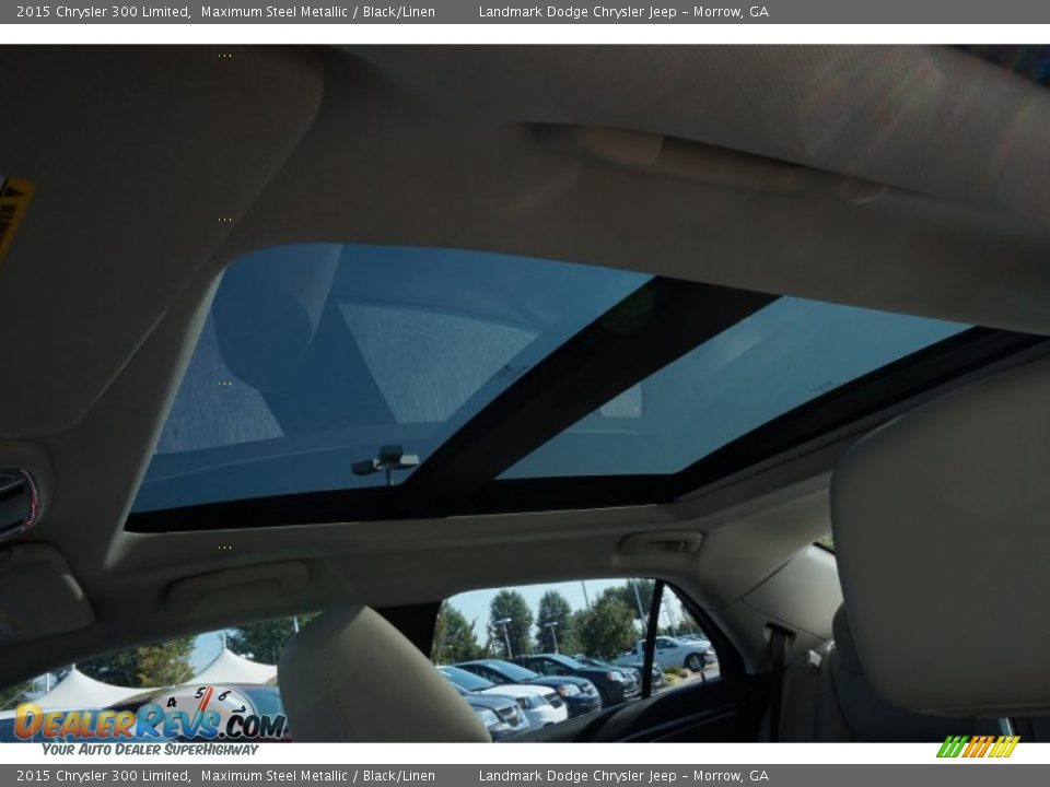 2015 Chrysler 300 Limited Maximum Steel Metallic / Black/Linen Photo #7