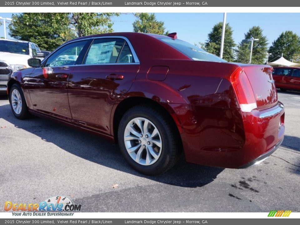 2015 Chrysler 300 Limited Velvet Red Pearl / Black/Linen Photo #2