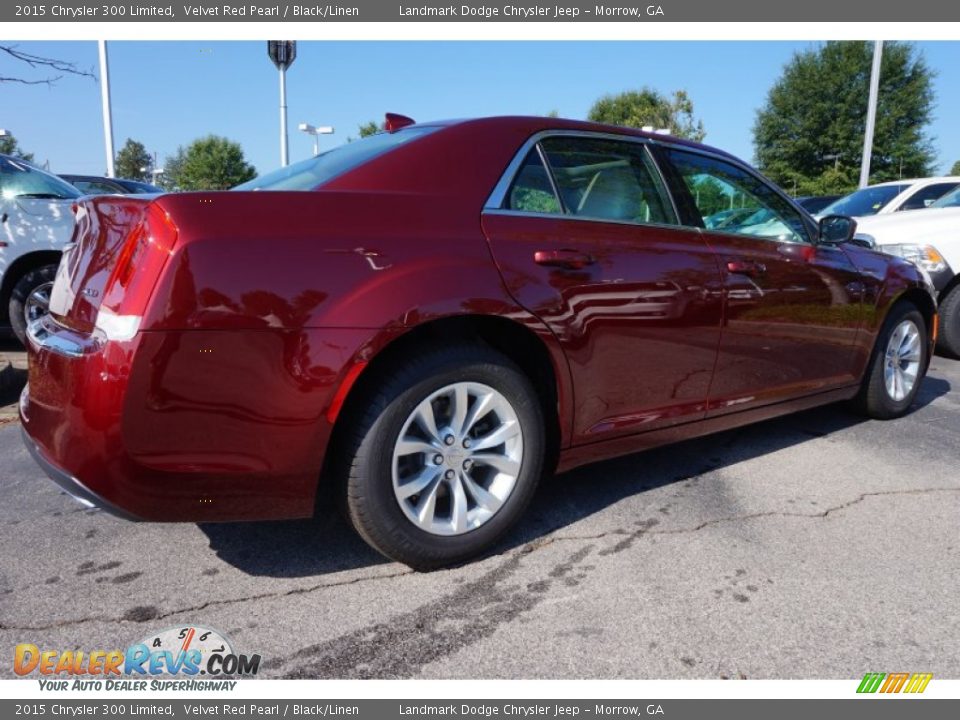 2015 Chrysler 300 Limited Velvet Red Pearl / Black/Linen Photo #3