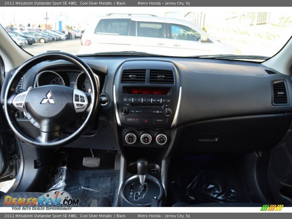 2011 Mitsubishi Outlander Sport SE 4WD Cool Silver Metallic / Black Photo #13