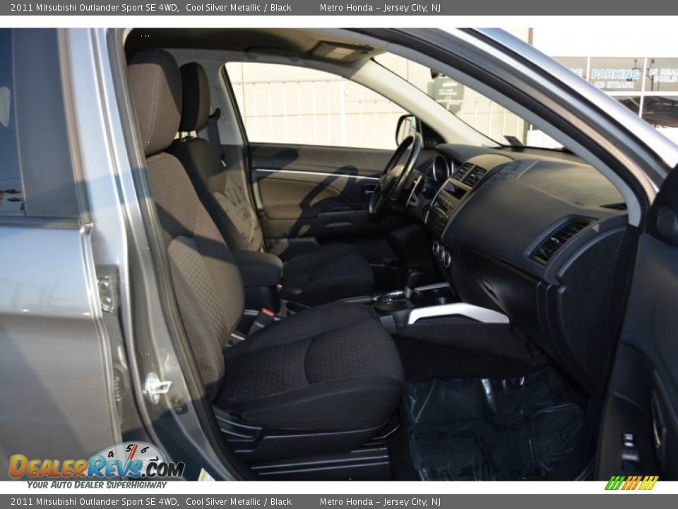 2011 Mitsubishi Outlander Sport SE 4WD Cool Silver Metallic / Black Photo #26
