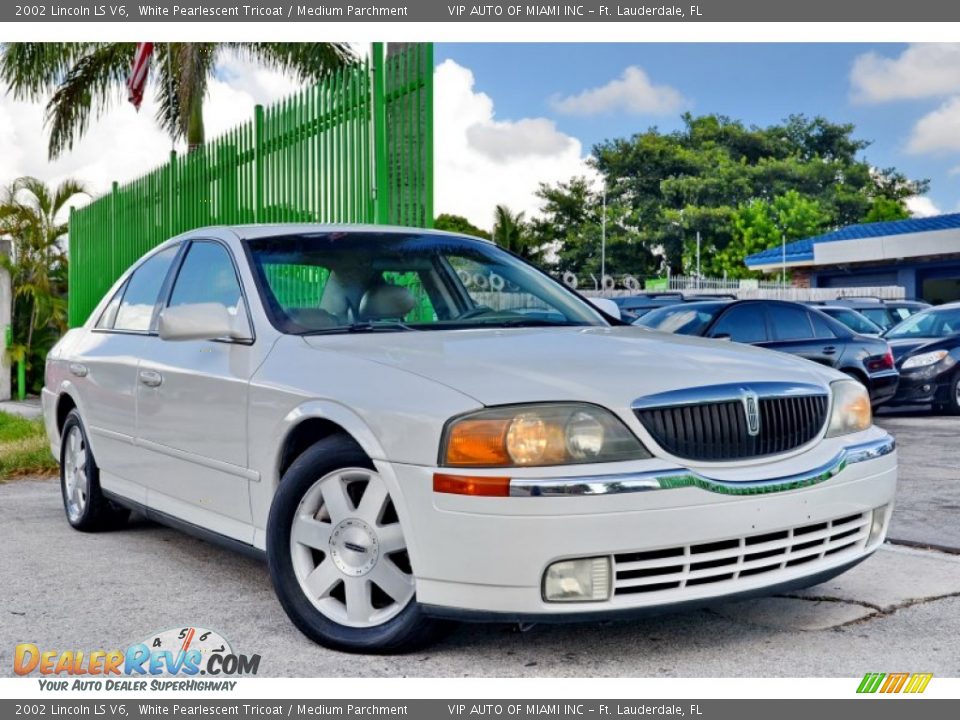 2002 Lincoln LS V6 White Pearlescent Tricoat / Medium Parchment Photo #1
