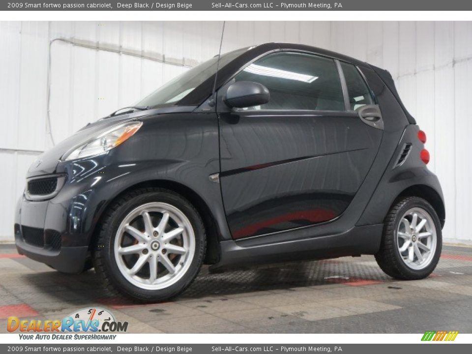 2009 Smart fortwo passion cabriolet Deep Black / Design Beige Photo #2