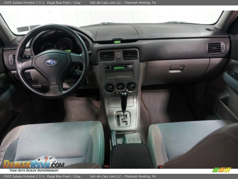 2005 Subaru Forester 2.5 X Regal Blue Pearl / Gray Photo #22
