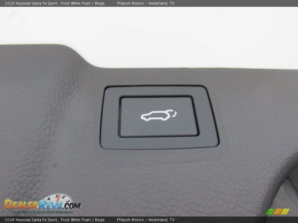 2016 Hyundai Santa Fe Sport Frost White Pearl / Beige Photo #17