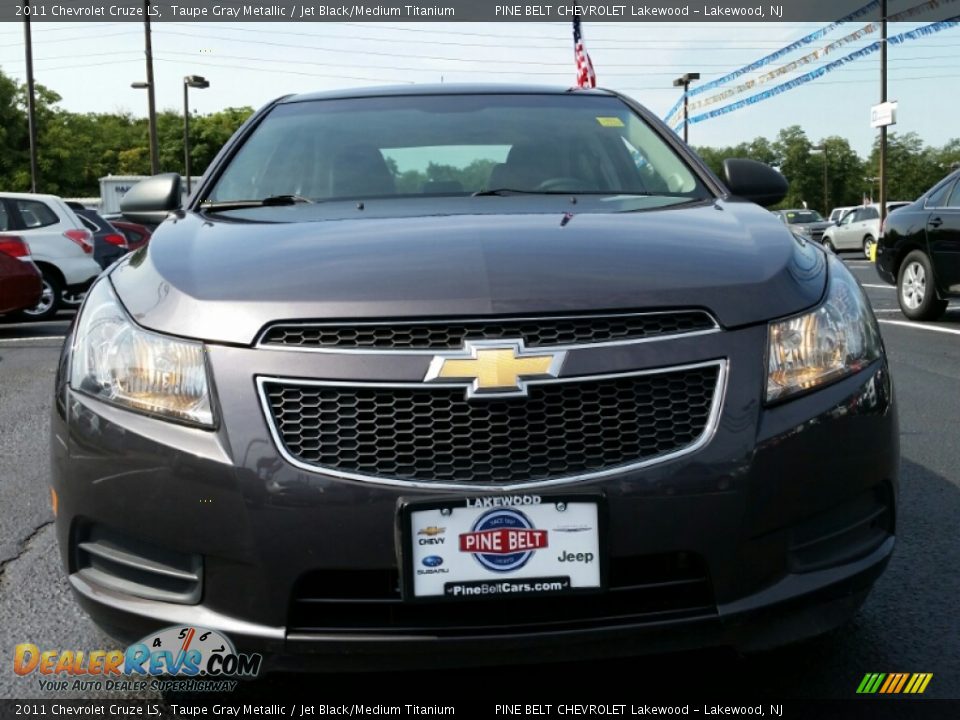 2011 Chevrolet Cruze LS Taupe Gray Metallic / Jet Black/Medium Titanium Photo #2