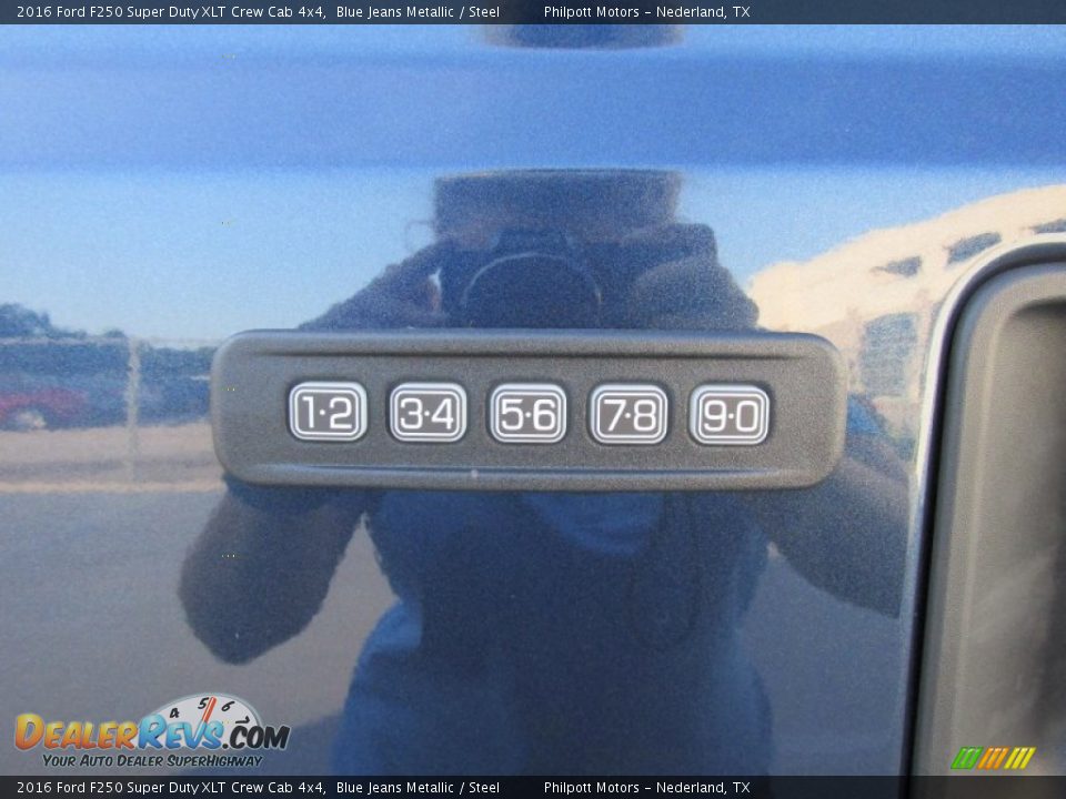 2016 Ford F250 Super Duty XLT Crew Cab 4x4 Blue Jeans Metallic / Steel Photo #15