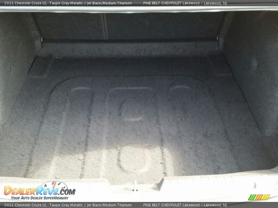 2011 Chevrolet Cruze LS Taupe Gray Metallic / Jet Black/Medium Titanium Photo #21