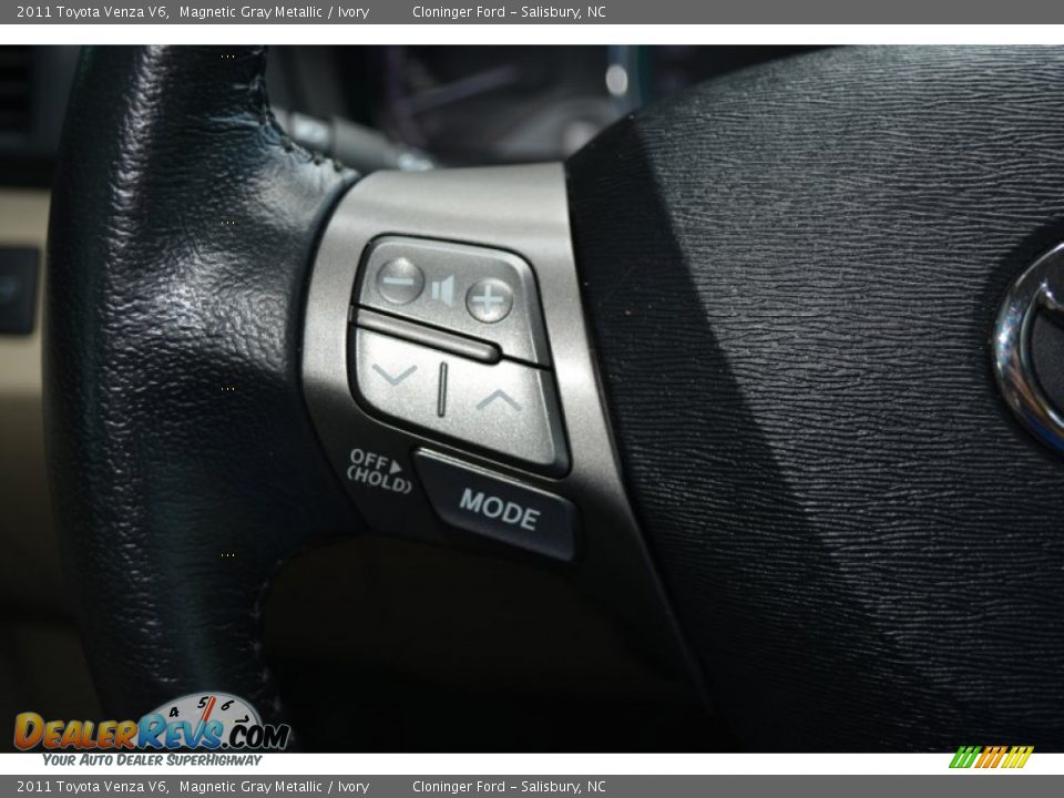 2011 Toyota Venza V6 Magnetic Gray Metallic / Ivory Photo #26