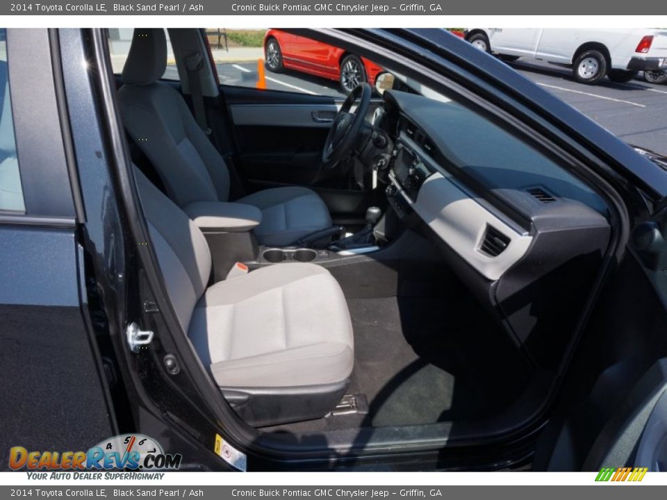 2014 Toyota Corolla LE Black Sand Pearl / Ash Photo #16