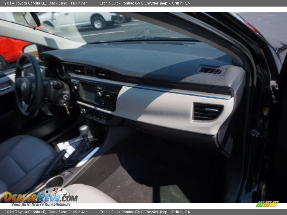 2014 Toyota Corolla LE Black Sand Pearl / Ash Photo #17