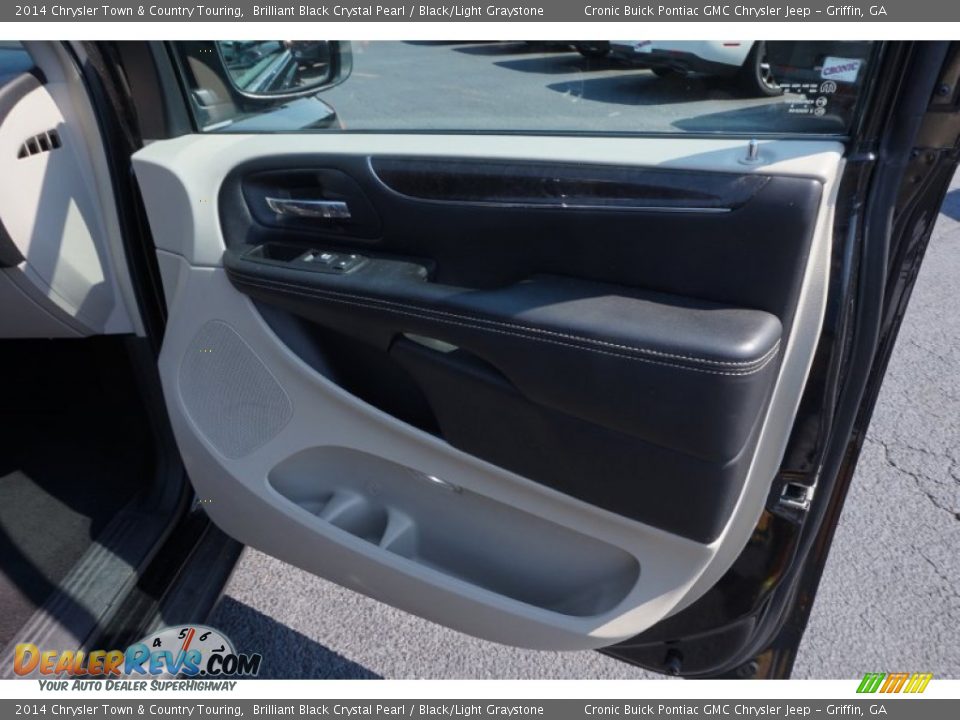 2014 Chrysler Town & Country Touring Brilliant Black Crystal Pearl / Black/Light Graystone Photo #20