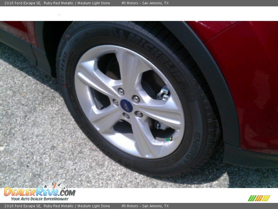 2016 Ford Escape SE Ruby Red Metallic / Medium Light Stone Photo #3