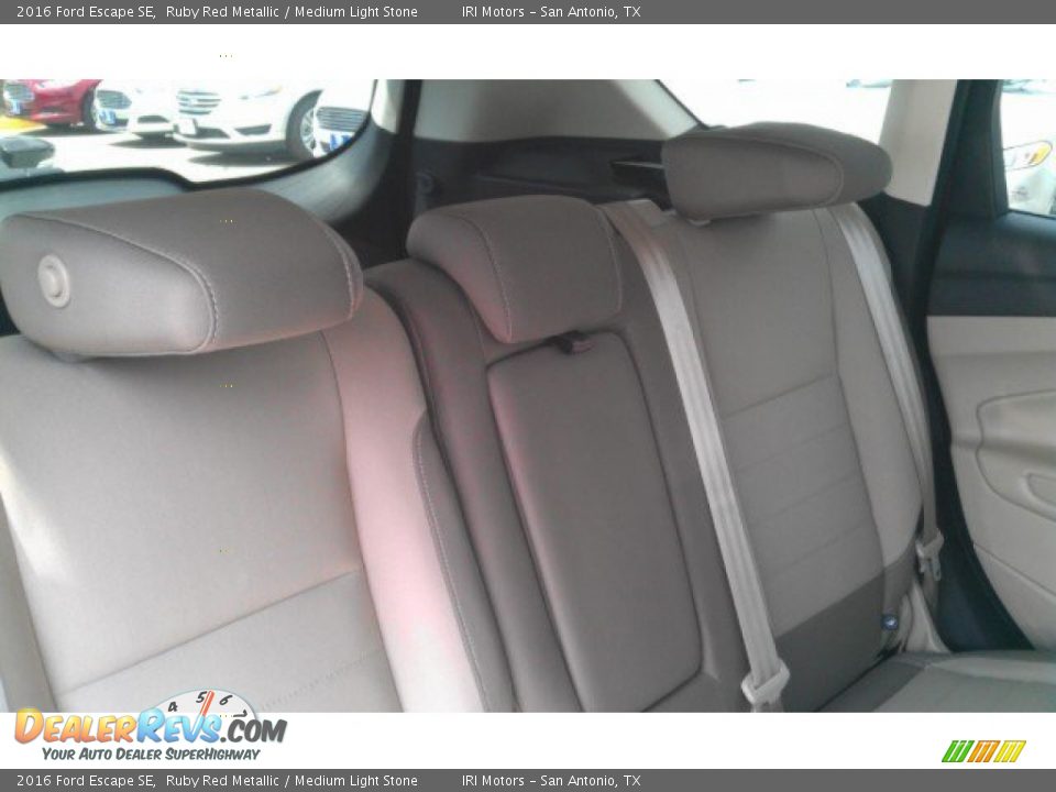 2016 Ford Escape SE Ruby Red Metallic / Medium Light Stone Photo #12