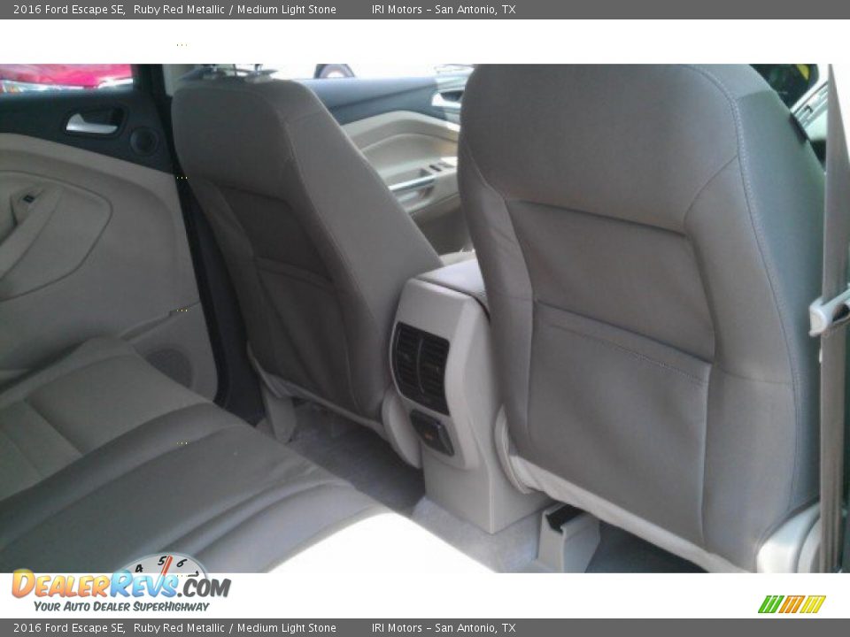 2016 Ford Escape SE Ruby Red Metallic / Medium Light Stone Photo #14