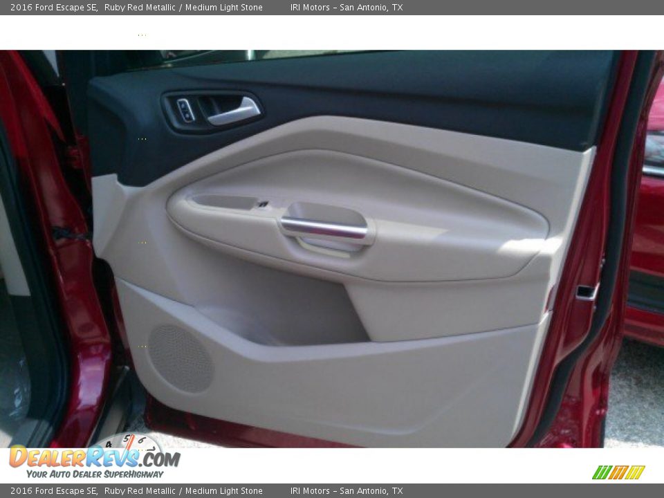 2016 Ford Escape SE Ruby Red Metallic / Medium Light Stone Photo #17
