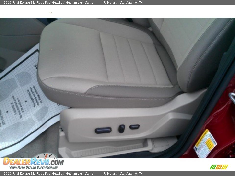 2016 Ford Escape SE Ruby Red Metallic / Medium Light Stone Photo #25