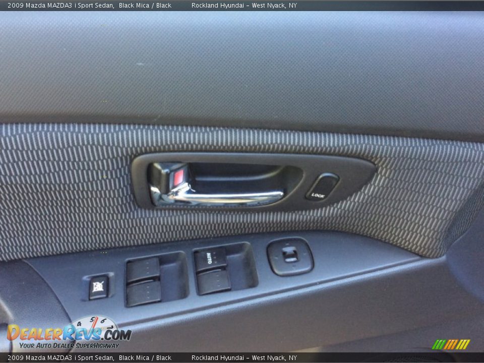 2009 Mazda MAZDA3 i Sport Sedan Black Mica / Black Photo #8