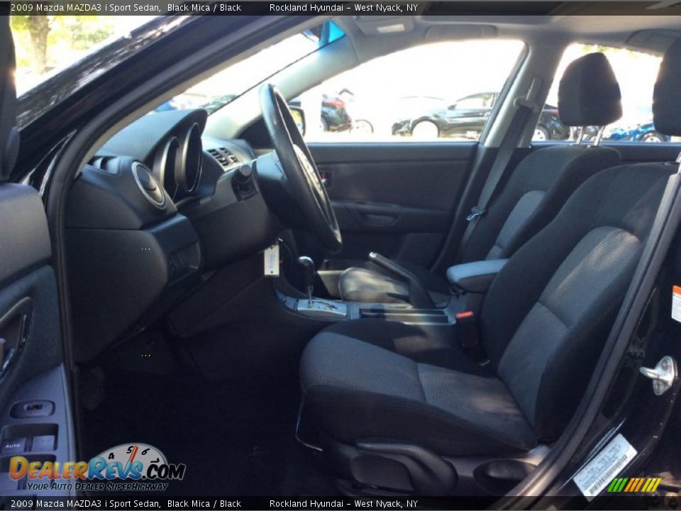 2009 Mazda MAZDA3 i Sport Sedan Black Mica / Black Photo #10